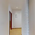 2br With Garage Parking, Walking To Centre And Stadiums Apartmán Bratislava